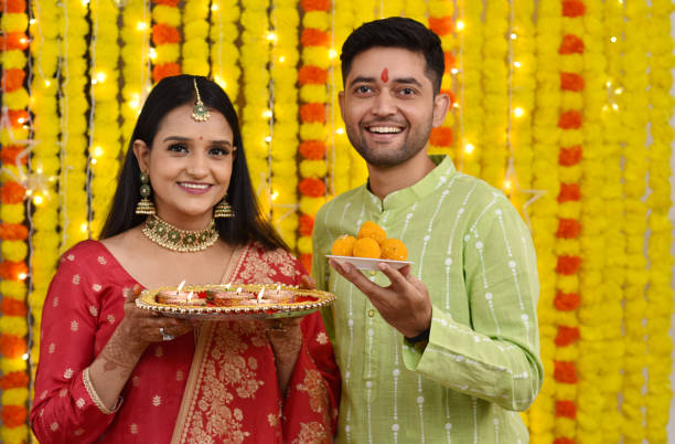 Anniversary Wishes In Marathi मराठीत लग्नाच्या वाढदिवसाच्या शुभेच्छा