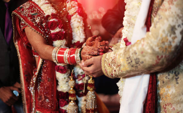Best & Unique 83 + Marriage Anniversary Wishes In Marathi For Husband प्रेमाने भारलेले शुभेच्छा संदेश